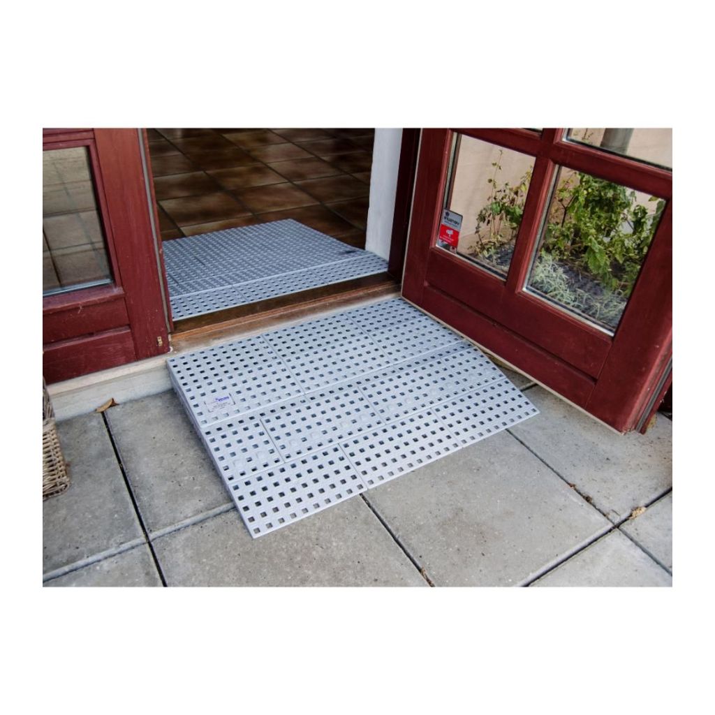 BOUW ZELF - schuine oprijplaten voor buitengebruik (breedte 75 cm)